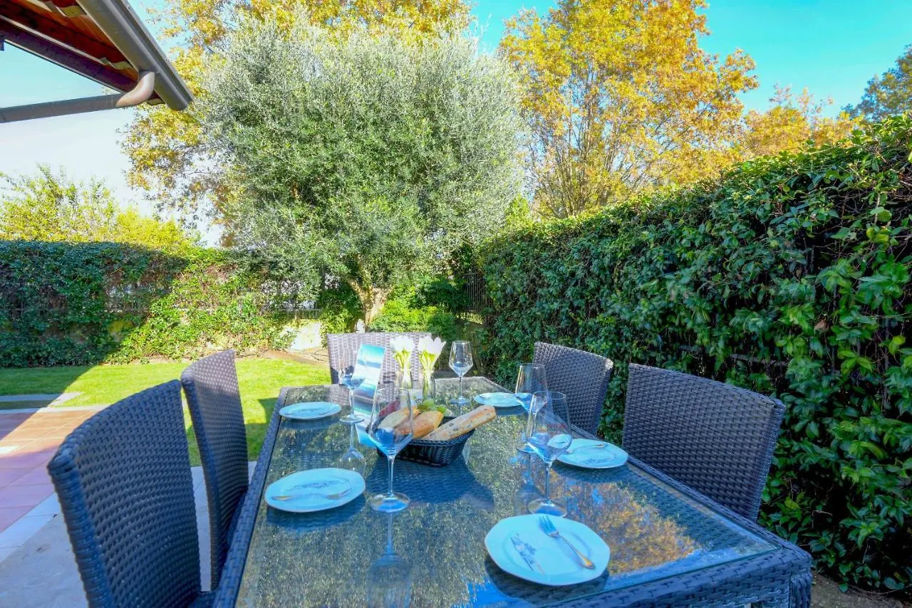 Chalet My Peschiera Family Home Xl Peschiera del Garda Italy
