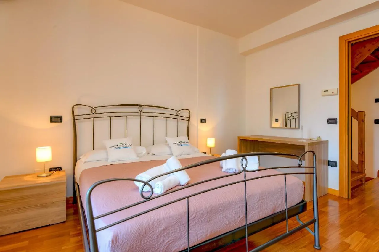 My Peschiera Family Home Xl بسكييرا ديل غاردا شاليه